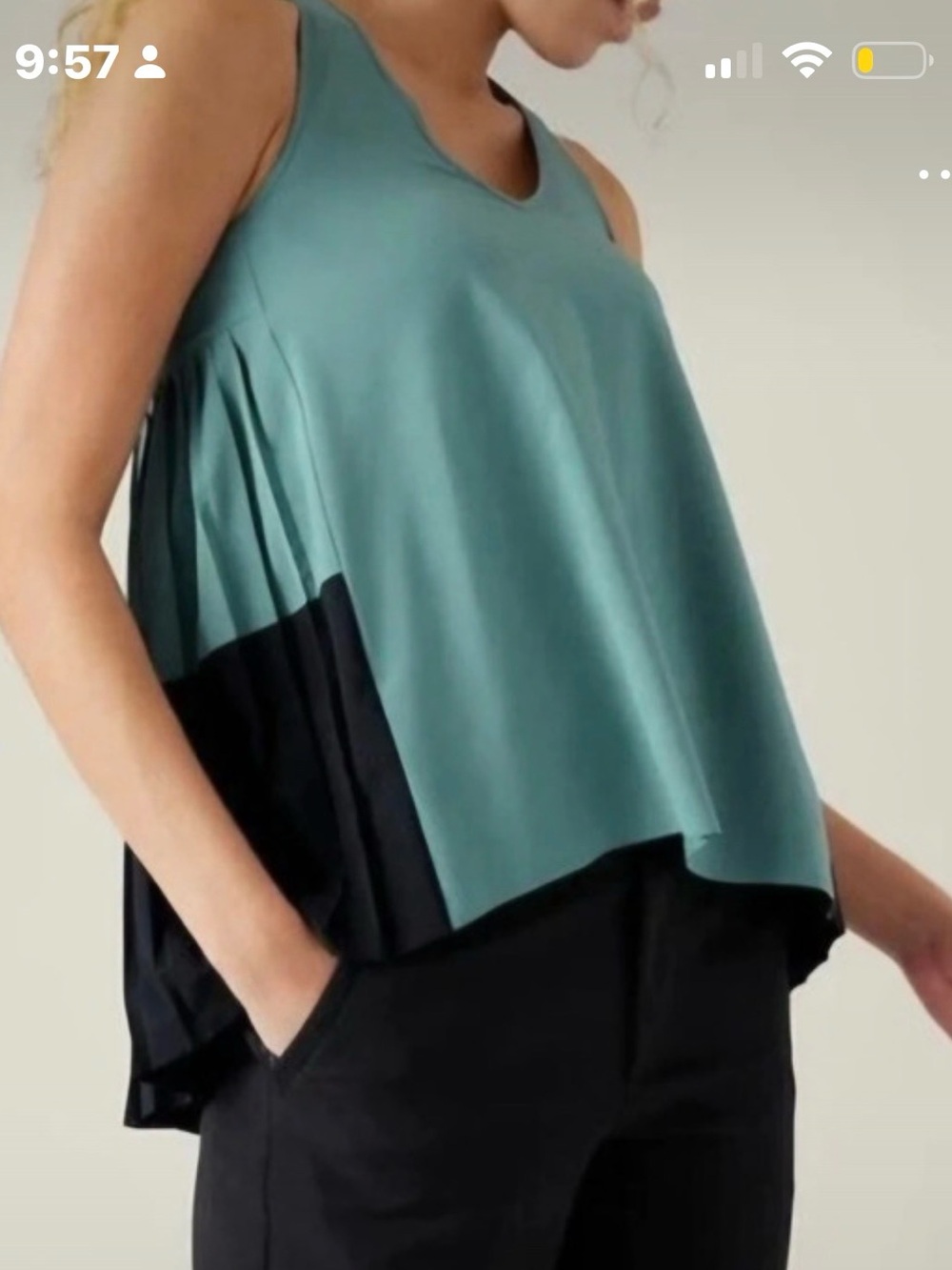 Athleta Women's Seafoam V-Neck Colorblock Tank size XS # 1171
